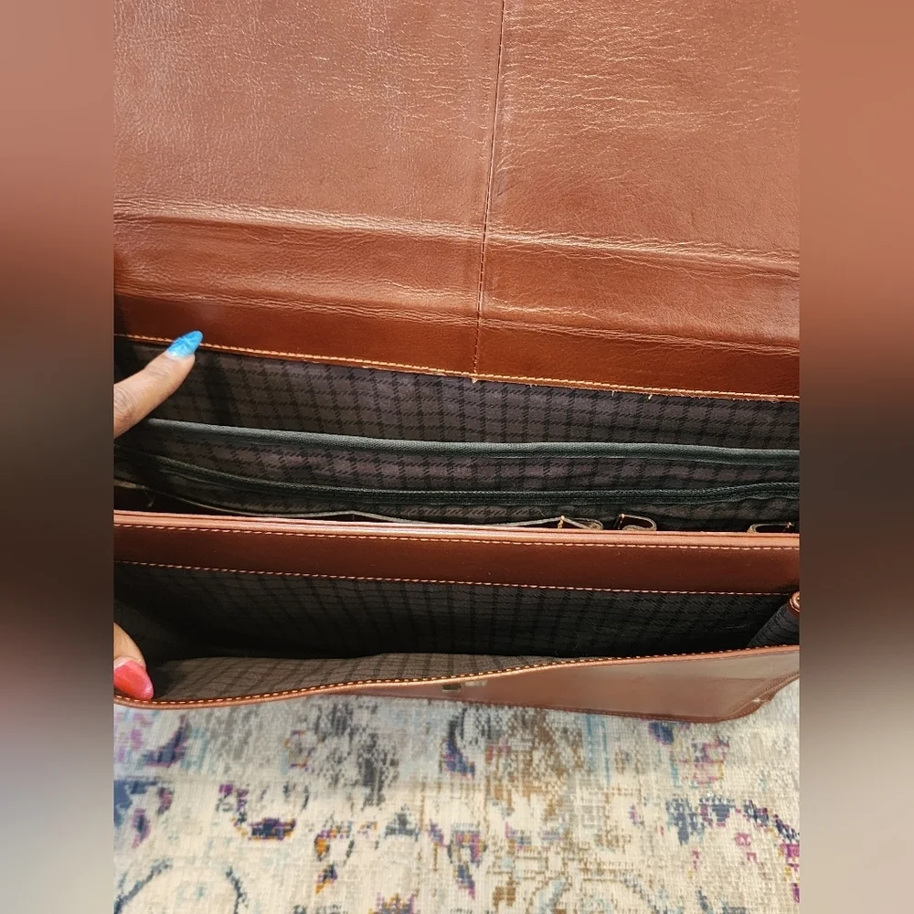 Vintage 1907 Brown 100% Leather Briefcase - Picture 6 of 15